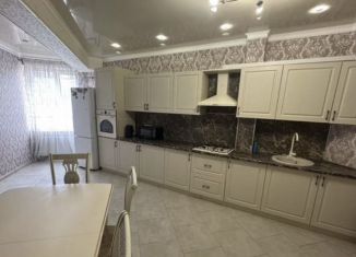 Продажа трехкомнатной квартиры, 90 м2, Ставропольский край, Московская улица, 93