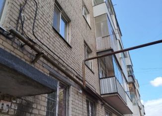 Продам 3-комнатную квартиру, 49.1 м2, Каменск-Уральский, Каменская улица, 50