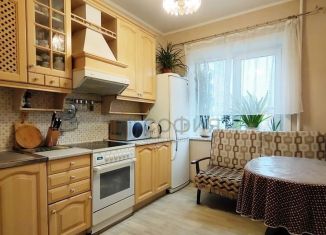 Продается 3-ком. квартира, 61.7 м2, Архангельск, улица Прокопия Галушина, 24к1, территориальный округ Майская горка