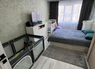 Продаю 3-ком. квартиру, 59 м2, Джанкой, Советская улица, 59