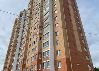 Продается 1-ком. квартира, 40.9 м2, Можайск, Локомотивная улица