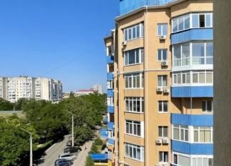 Продажа трехкомнатной квартиры, 140.9 м2, Евпатория, проспект Ленина, 51/50