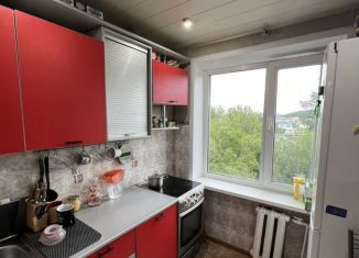 Продается 3-комнатная квартира, 61.4 м2, Петропавловск-Камчатский, проспект Циолковского, 57