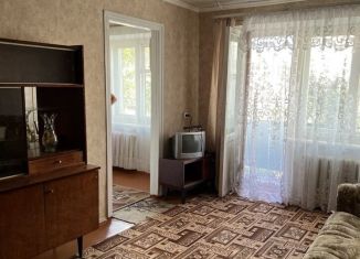 Сдается 2-ком. квартира, 42.8 м2, Торжок, Пролетарская улица, 38