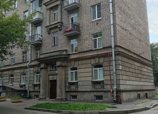 Продается 3-ком. квартира, 68.9 м2, Санкт-Петербург, улица Фрунзе, 17