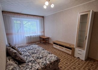 Сдается однокомнатная квартира, 32 м2, Белогорск, улица Ленина, 19