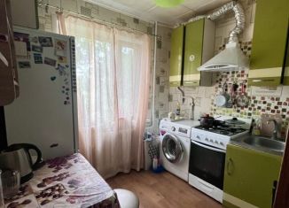 Продается 2-ком. квартира, 45 м2, Боровск, улица Петра Шувалова, 3