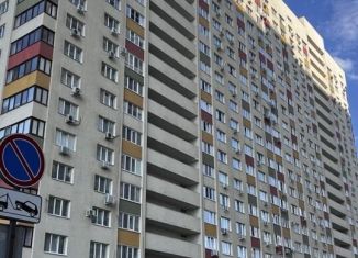 Сдам в аренду 1-ком. квартиру, 42 м2, Самара, проспект Кирова, 322Ак4, ЖК Фаворит