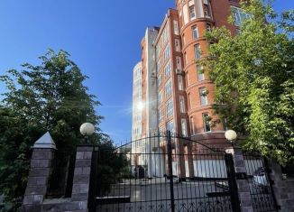 Продам трехкомнатную квартиру, 108 м2, Томская область, улица Вершинина, 22