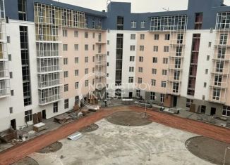 Продам 3-ком. квартиру, 81 м2, Красноярский край, улица Петра Подзолкова, 12