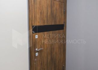 Продается 1-ком. квартира, 42 м2, Тюменская область, улица Николая Гоголя, 1