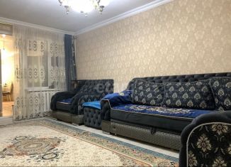 Продажа 5-ком. квартиры, 150 м2, Махачкала, улица Ирчи Казака, 13Б