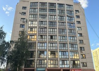 Аренда 2-комнатной квартиры, 72 м2, Киров, улица Ленина, 184к1, Ленинский район