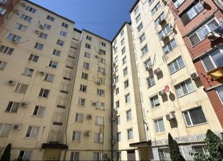 Двухкомнатная квартира на продажу, 60 м2, Каспийск, улица Ленина, 78А