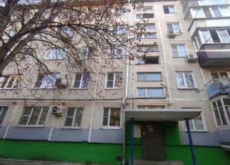 Продажа трехкомнатной квартиры, 48 м2, Ростов-на-Дону, улица Борко, 10/1