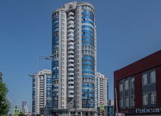 Продается четырехкомнатная квартира, 145 м2, Екатеринбург, улица Хохрякова, 39, метро Площадь 1905 года