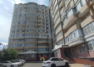 Продам 3-ком. квартиру, 87 м2, Махачкала, улица Кадиева, 21А, Кировский район