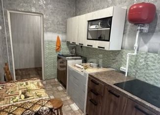 Продается 2-ком. квартира, 47 м2, Свердловская область, улица Строителей, 3