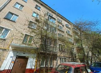 Продажа 3-ком. квартиры, 71.5 м2, Москва, улица Ватутина, 2к2, район Фили-Давыдково