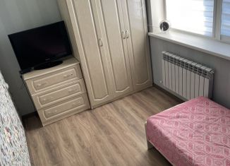 Сдаю комнату, 30 м2, Оренбург, Московская улица, 2