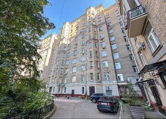 Продажа трехкомнатной квартиры, 80 м2, Москва, Кутузовский проспект, 10