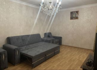 Двухкомнатная квартира в аренду, 50 м2, Грозный, улица Л.И. Яшина, 13, 6-й микрорайон