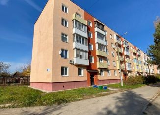 Продается 2-ком. квартира, 49 м2, Можайск, Школьная улица, 7