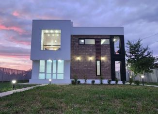 Продается дом, 106 м2, Грозный, улица Мамсурова, 1