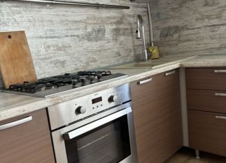 Сдается трехкомнатная квартира, 95 м2, Воронеж, улица Берёзовая Роща, 6В, Центральный район