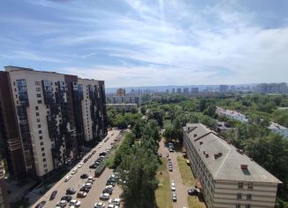 Продается 2-комнатная квартира, 54.3 м2, Красноярский край, Армейская улица, 31