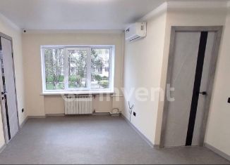 Продается двухкомнатная квартира, 40 м2, Калининград, Советский проспект, 37