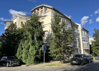 Продажа 4-комнатной квартиры, 135 м2, Ярославль, улица Свердлова, 4, Кировский район