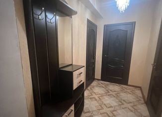 Сдам в аренду 2-ком. квартиру, 45 м2, Дагестан, улица Пушкина, 84В