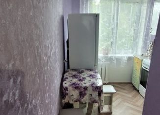 Продам 3-ком. квартиру, 61 м2, Усть-Илимск, улица Героев Труда, 23