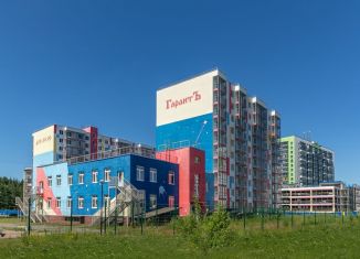 Продаю 1-ком. квартиру, 54.7 м2, Ленинградская область, Севастопольская улица, 2к2