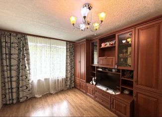 Продам 3-ком. квартиру, 60 м2, Солнечногорск, Рабочая улица, 8