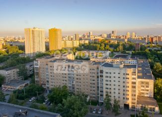 Продается 1-ком. квартира, 41.2 м2, Екатеринбург, улица Чекистов, 18