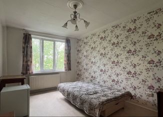 Сдам комнату, 13.8 м2, Санкт-Петербург, улица Новосёлов, 63, Невский район