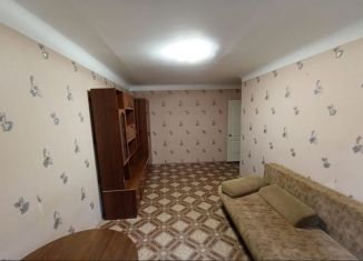 Сдается в аренду 2-комнатная квартира, 44 м2, Суворов, Садовая улица