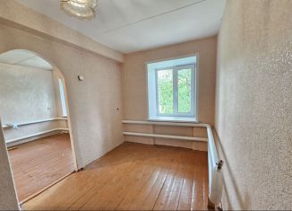 Продаю 2-комнатную квартиру, 42.2 м2, деревня Часовенная, улица Центральная Усадьба, 2