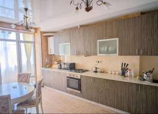 Продается двухкомнатная квартира, 67 м2, село Орёл-Изумруд, Петрозаводская улица, 26/3