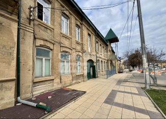 Продажа 2-ком. квартиры, 72 м2, Дербент, улица У. Буйнакского, 18