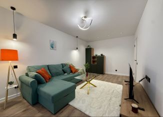 Продаю 3-комнатную квартиру, 67.4 м2, Псков, Северная улица, 43