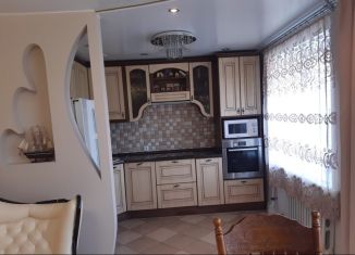 4-ком. квартира на продажу, 76.5 м2, Глазов, улица Карла Маркса, 13