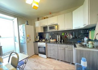 Продаю 1-комнатную квартиру, 32.7 м2, Воткинск, улица 8 Марта, 3