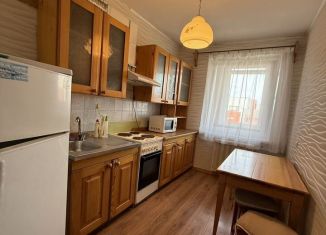 Сдается в аренду 2-ком. квартира, 50 м2, Петрозаводск, Мурманская улица, 3
