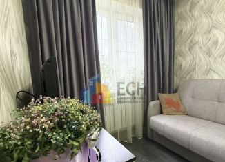 Продаю трехкомнатную квартиру, 56.1 м2, Тула, улица Кутузова, 92