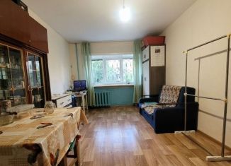 Продам 2-ком. квартиру, 35 м2, Бурятия, Комсомольская улица, 33