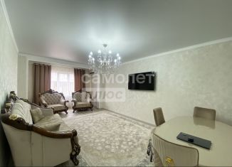 Продаю 2-ком. квартиру, 72 м2, Дербент, улица Назима Казиахмедова, 1Б