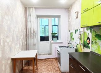 Продажа 2-комнатной квартиры, 42.4 м2, Пермь, улица Кабельщиков, 8